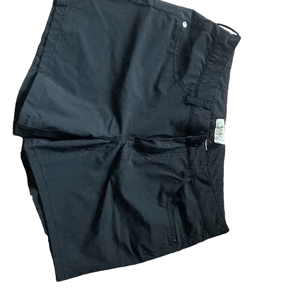 AMK Jackson Hole Wyoming shorts size 6